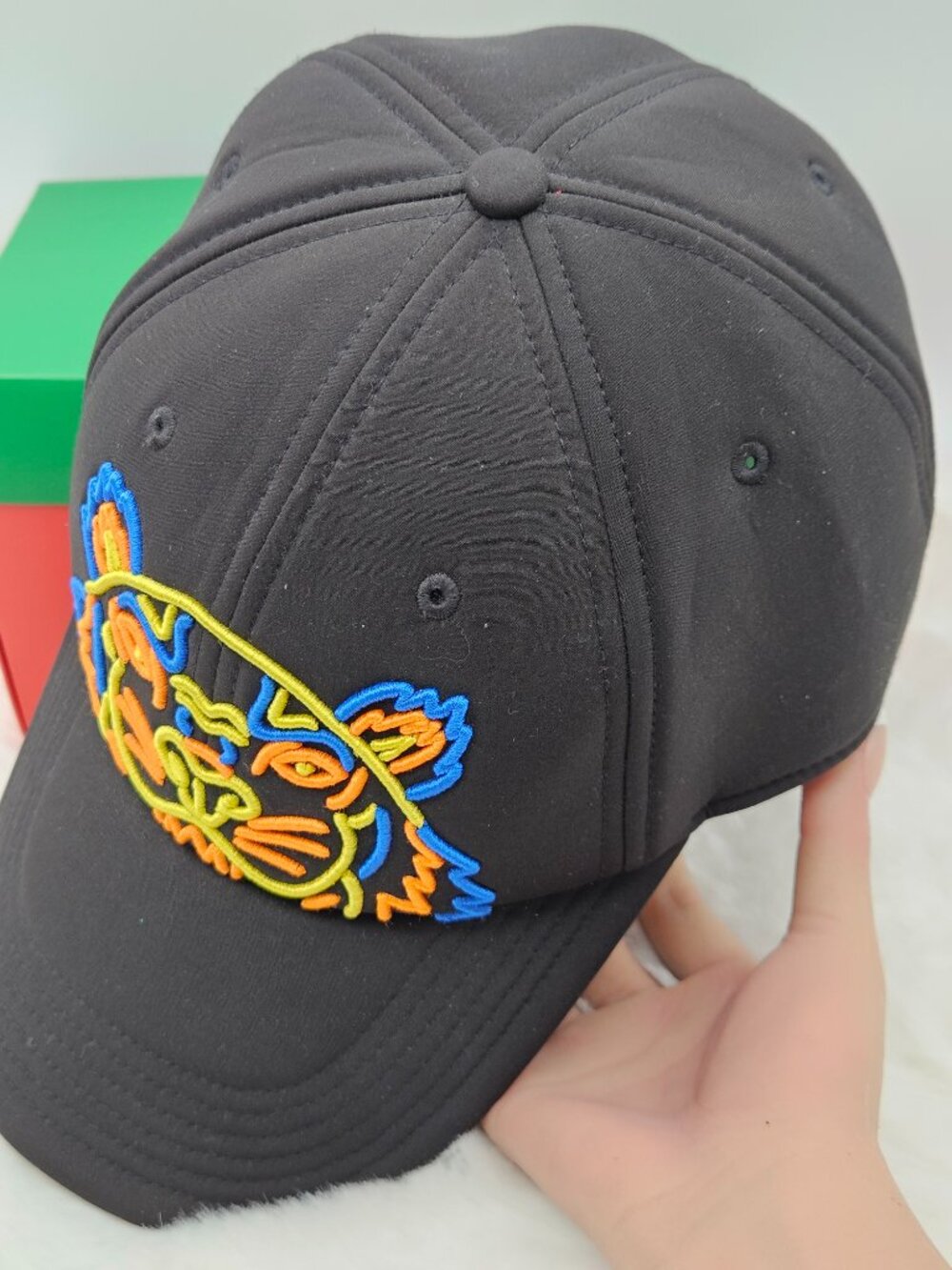 Kenzo Tiger Neoprene Universal Size Cap - Picture 3 of 11
